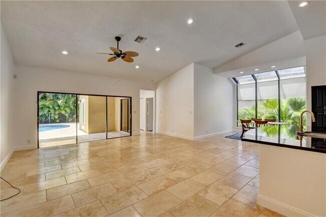 Building Photo - 2700 NW 49th St