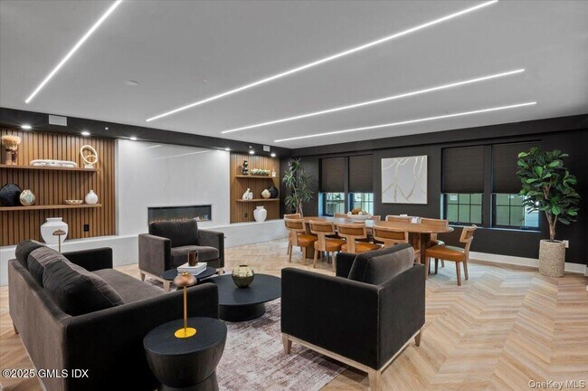 Building Photo - 1188 King St