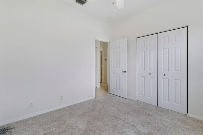 Building Photo - 110 Lighthouse Cir