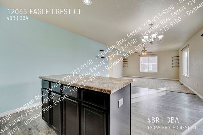 Building Photo - 12065 Eagle Crest Ct