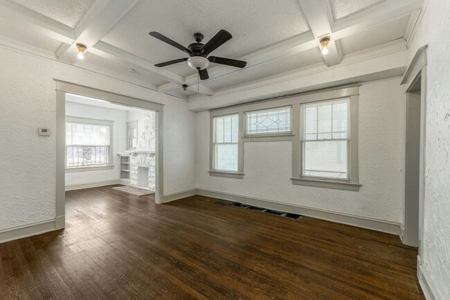 Building Photo - 3542 College Ave