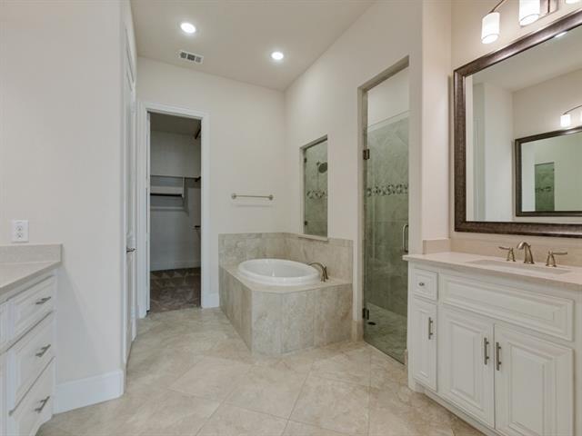 Building Photo - 3004 Deansbrook Dr