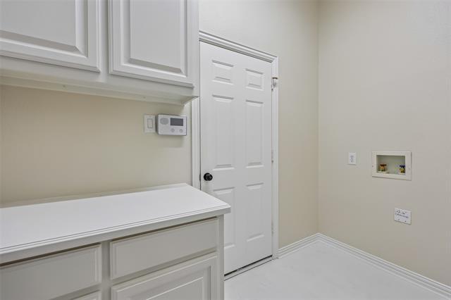 Building Photo - 8330 Elena Dr