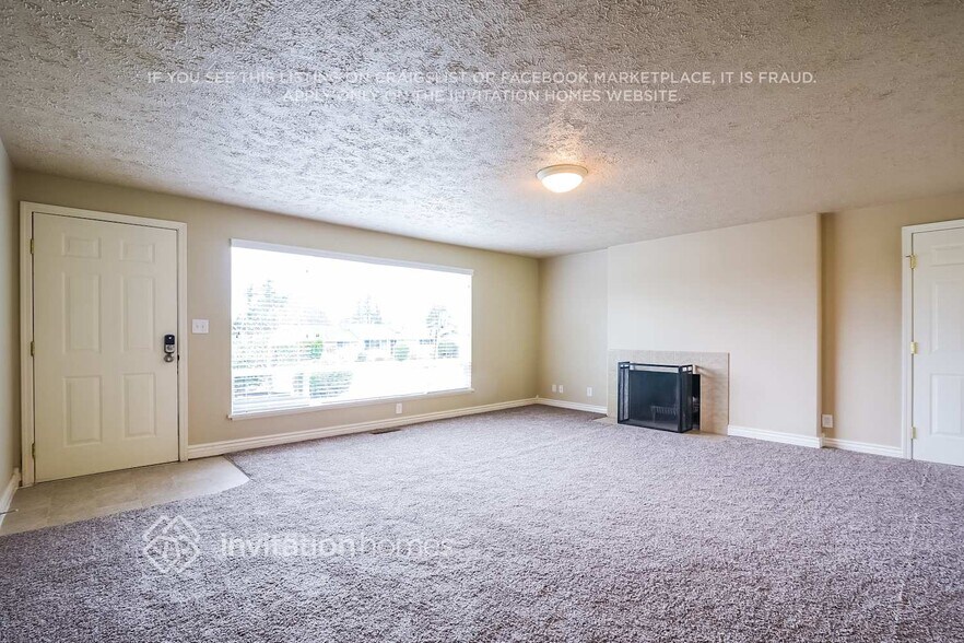 Building Photo - 24116 11th Ave S