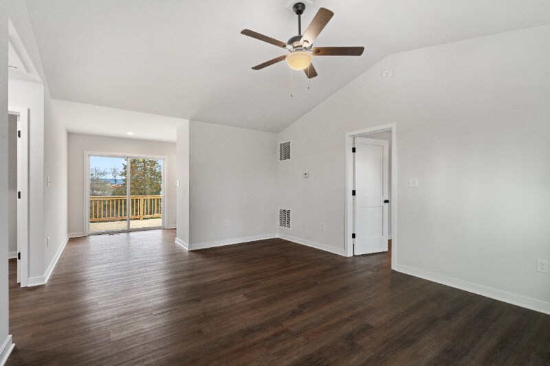 Building Photo - 262 Europa Way