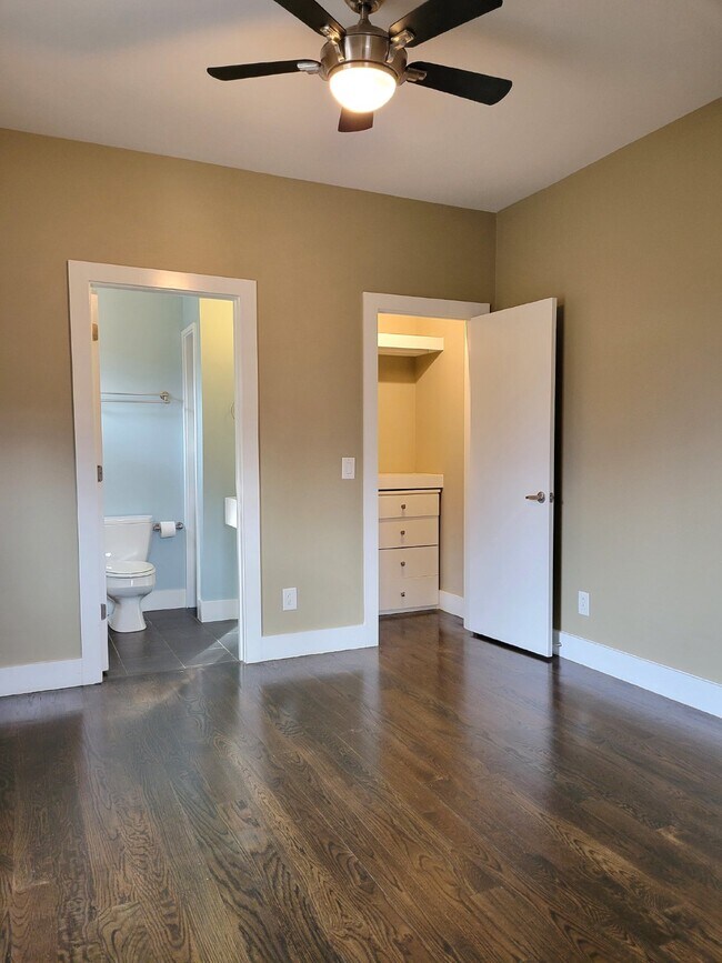 Building Photo - Luxury Brownstone in the heart of 12 South