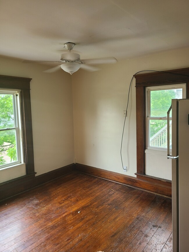 Building Photo - S Main - Mansfield - Duplex