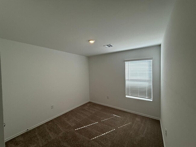 Building Photo - 3640 Blue Ave