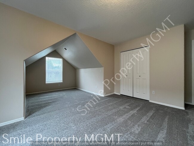 Building Photo - 13840 SE 131st Ave