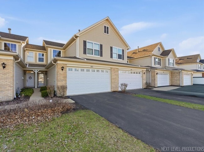 Building Photo - 472 Majestic Ln