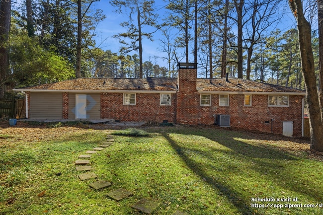 Building Photo - 2968 Sylvan Ramble Rd NE