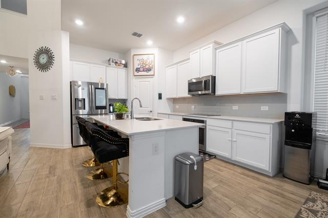 Building Photo - 5216 Timber Pt Dr