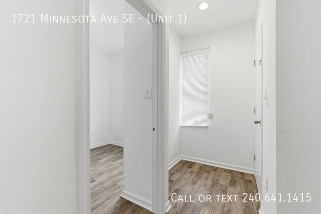 Building Photo - 1721 Minnesota Ave SE