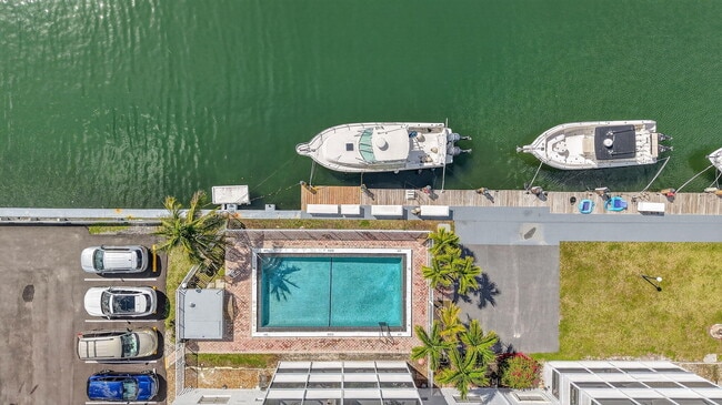 Building Photo - 3550 NE 169th St