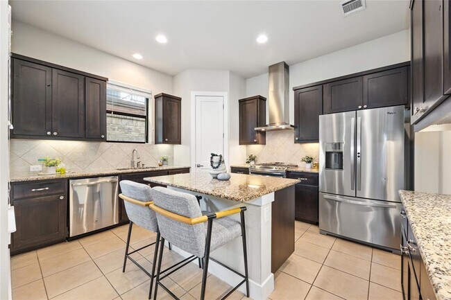 Building Photo - 405 Penny Kathleen Ct