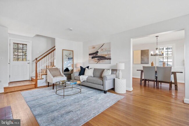 Primary Photo - 2426 N Powhatan St