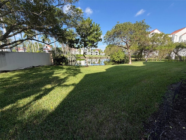 Building Photo - 2731 Ocean Club Blvd