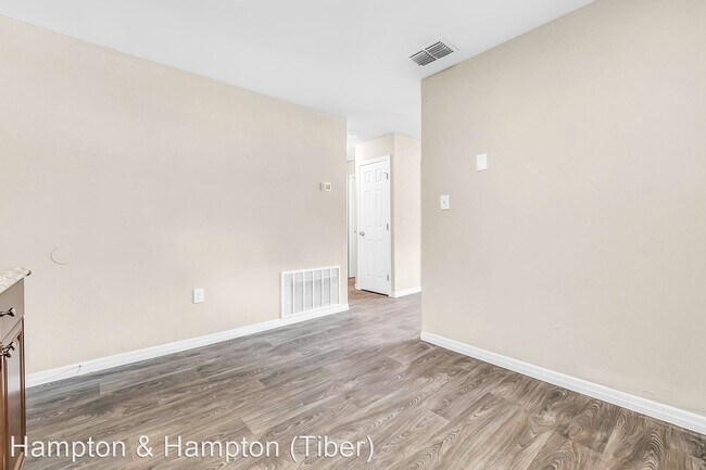 Building Photo - 2 br, 1 bath House - 1100 BIRCHWOOD CT UNIT B