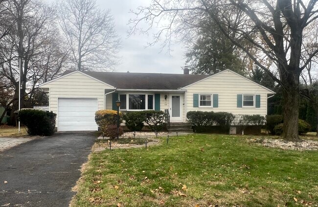 Primary Photo - 810 Ashton St