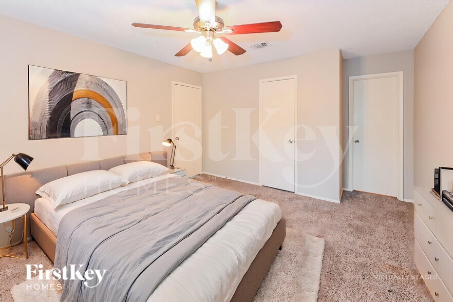 Building Photo - 6316 Porterway Dr