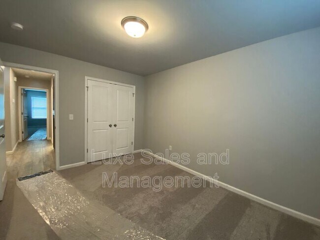 Building Photo - 8513 NW 77th Pl