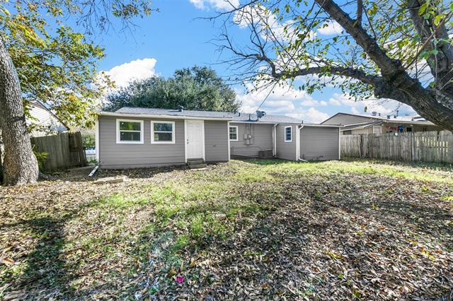 Building Photo - 1502 Kent Dr