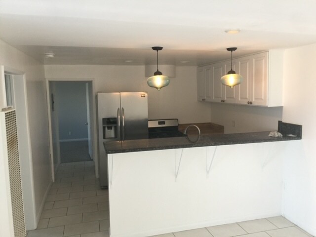 Building Photo - 102 Vista Del Mar Vis