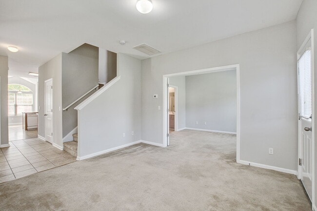 Building Photo - 198 Grand Oaks Dr