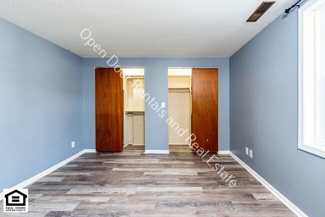 Building Photo - 340 N Wayne St