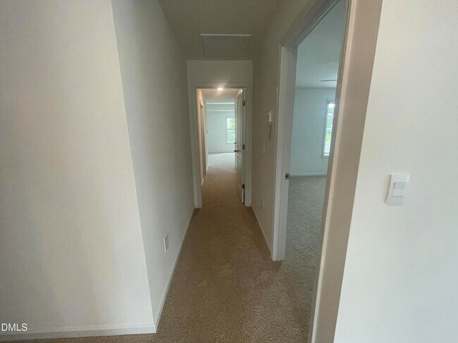 Building Photo - 513 Dorset Strm Dr