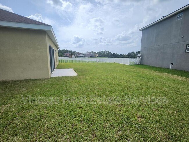 Building Photo - 9344 Mandrake Ct