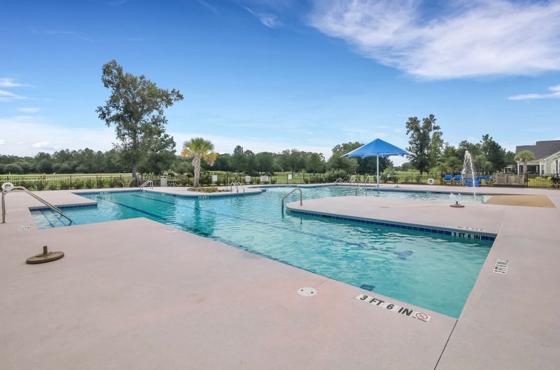 Building Photo - 188 Hawthorn Ln