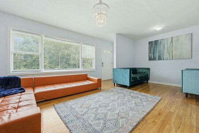 Building Photo - 3014 Rollingwood Ct SE