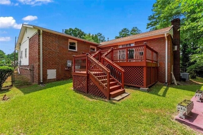 Building Photo - 3769 Amber Rd NW