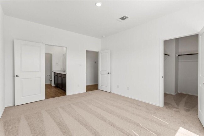 Building Photo - 1618 Marley