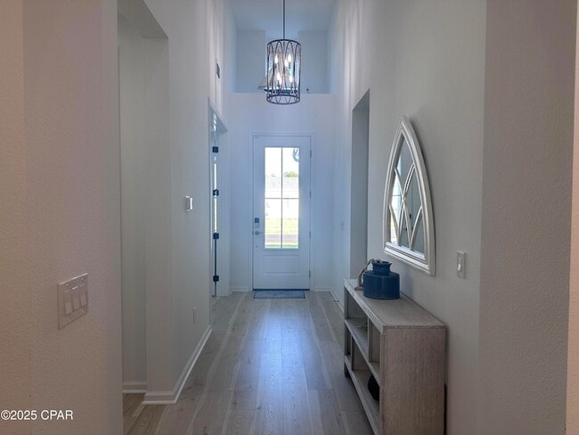 Building Photo - 9259 Paradise Dr