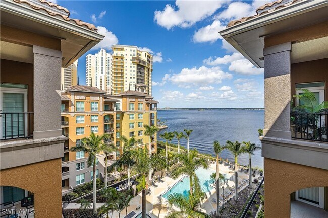 Building Photo - 2825 Palm Beach Blvd