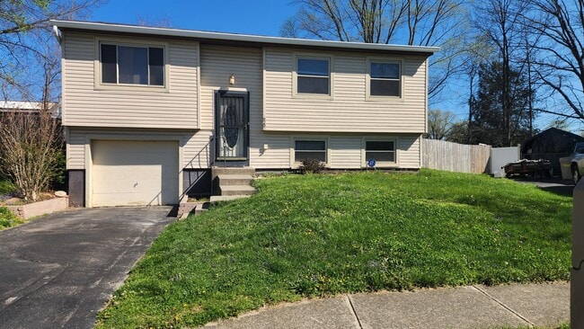 Building Photo - 620 Mistletoe Ct