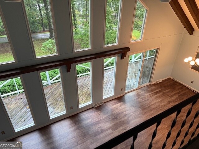 Building Photo - 522 Capri Dr