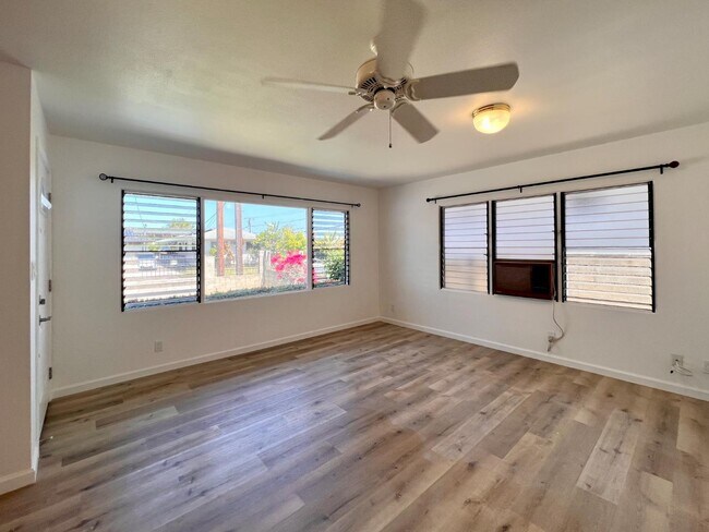 Building Photo - 1508 Farrington St