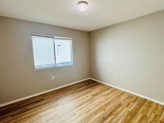 Building Photo - 7424 Cayenne Ln