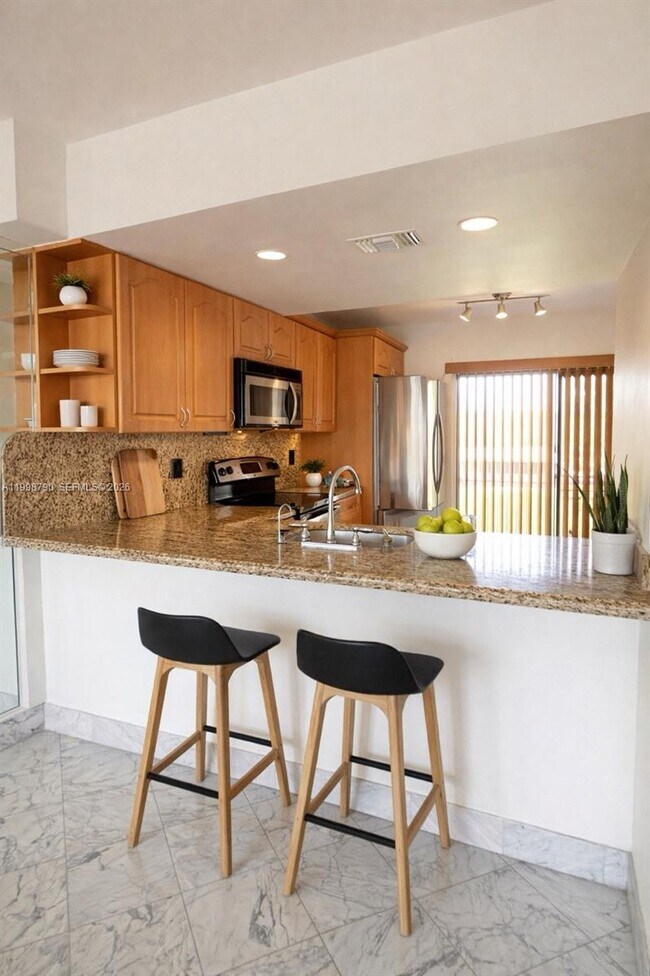 Building Photo - 1283 W 51st Pl