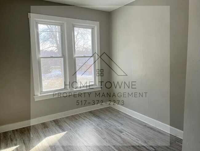 Building Photo - 3319 Jewell Ave