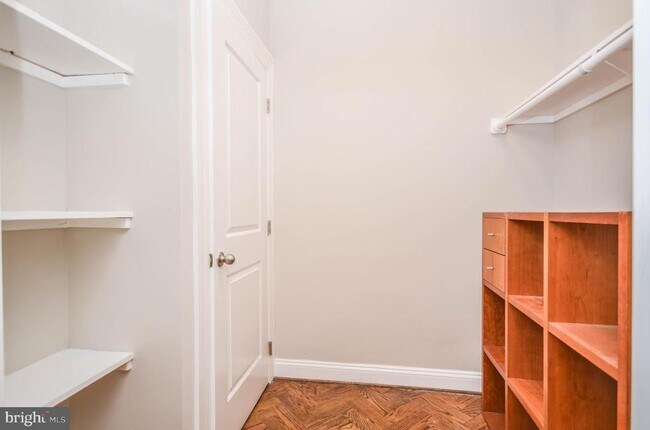 Building Photo - 7205 46th St