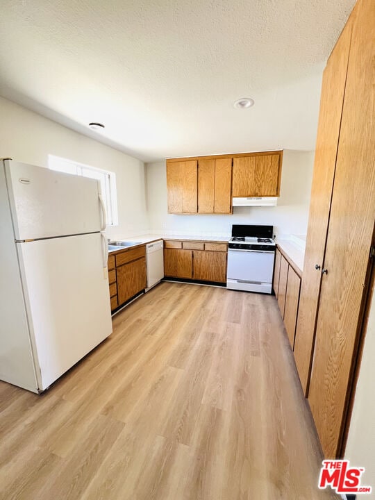 Building Photo - 6688 National Park Dr