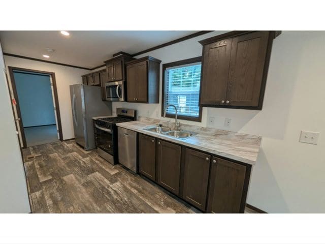 Building Photo - 114 Lynn Ln