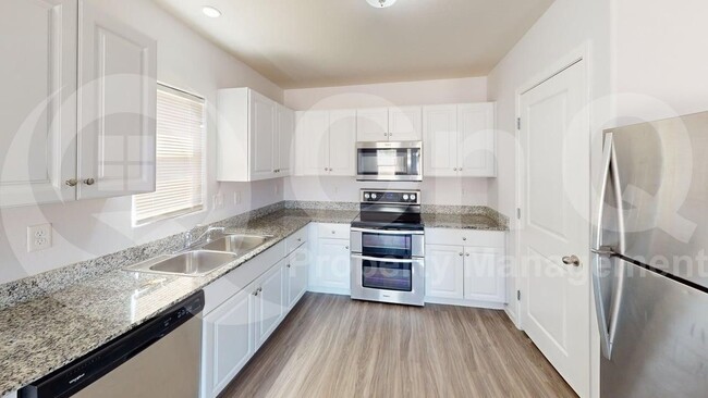 Building Photo - 286 E Bobcat Pl