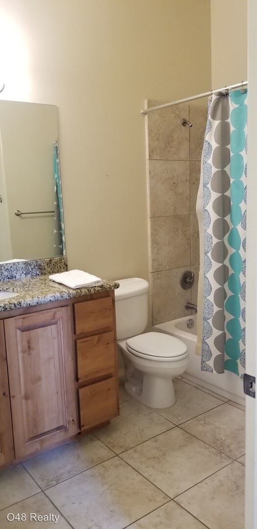 Building Photo - 3 br, 2 bath House - 14032 E Cavedale Dr