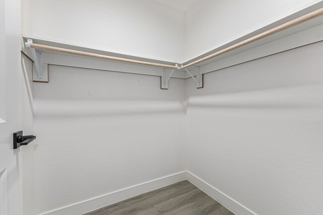 Building Photo - 1435 E Taylor St