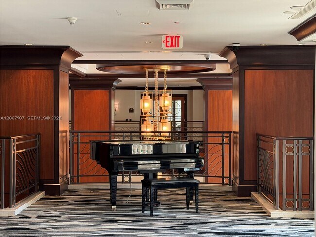 Building Photo - 600 W Las Olas Blvd
